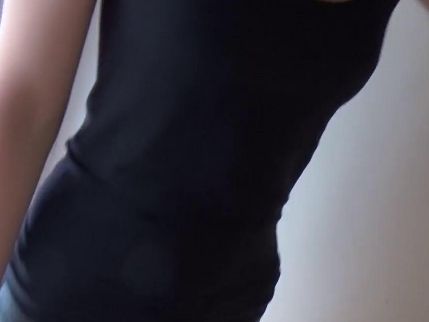 Adorable amateur teen gets his glans deep inside her throat