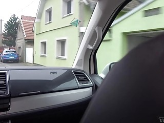 Sluty amateur gets naked and fucks hardcore in a car
